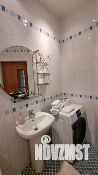 1-к квартира, посуточно, 56м2, 2/4 этаж