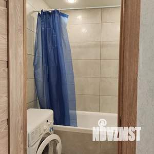 Студия квартира, посуточно, 17м2, 1/9 этаж