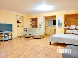 Студия квартира, посуточно, 70м2, 10/10 этаж