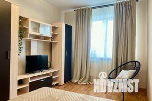 1-к квартира, посуточно, 42м2, 12/17 этаж