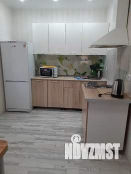 2-к квартира, посуточно, 40м2, 3/10 этаж