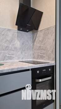 1-к квартира, посуточно, 38м2, 8/21 этаж