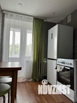 1-к квартира, посуточно, 33м2, 2/9 этаж