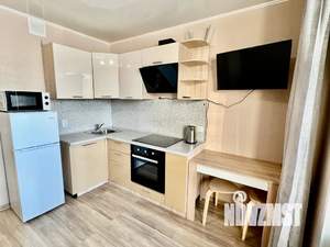 Студия квартира, посуточно, 20м2, 17/19 этаж