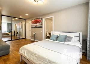 1-к квартира, посуточно, 40м2, 14/14 этаж