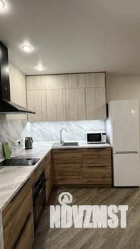 1-к квартира, посуточно, 41м2, 1/1 этаж