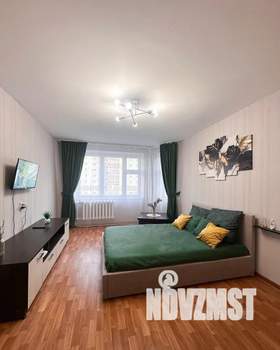 1-к квартира, посуточно, 40м2, 4/10 этаж