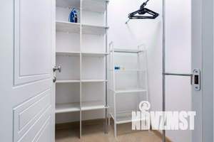 1-к квартира, посуточно, 61м2, 13/24 этаж