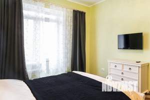 1-к квартира, посуточно, 65м2, 1/1 этаж