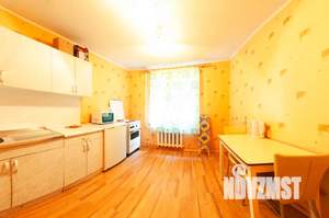 1-к квартира, посуточно, 38м2, 1/9 этаж