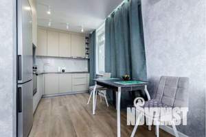 1-к квартира, посуточно, 40м2, 16/25 этаж