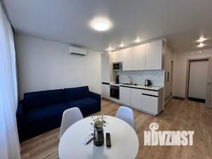 Студия квартира, посуточно, 40м2, 10/12 этаж