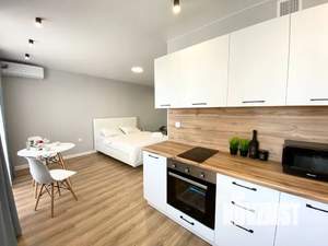 Студия квартира, посуточно, 33м2, 8/20 этаж