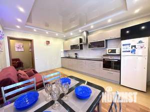 2-к квартира, посуточно, 80м2, 1/1 этаж