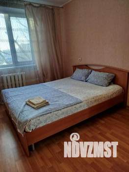 2-к квартира, посуточно, 50м2, 1/1 этаж