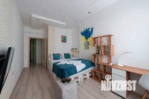 1-к квартира, посуточно, 42м2, 10/19 этаж