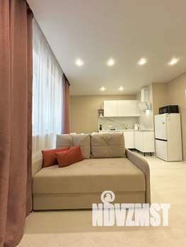 Студия квартира, посуточно, 35м2, 9/19 этаж