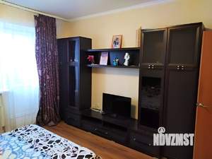 1-к квартира, на длительный срок, 50м2, 4/10 этаж