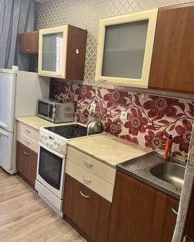 1-к квартира, на длительный срок, 40м2, 4/10 этаж