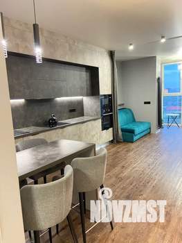 Студия квартира, посуточно, 30м2, 10/19 этаж