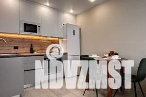 1-к квартира, посуточно, 38м2, 21/23 этаж