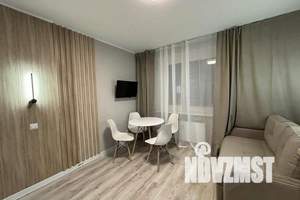 1-к квартира, посуточно, 42м2, 13/15 этаж
