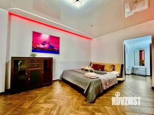 1-к квартира, посуточно, 55м2, 11/16 этаж