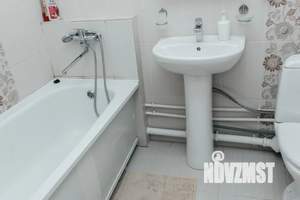 1-к квартира, посуточно, 40м2, 2/4 этаж
