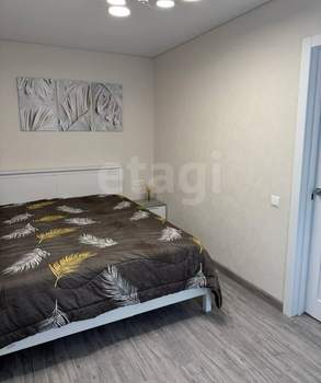 1-к квартира, на длительный срок, 43м2, 4/5 этаж