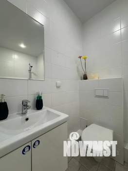 1-к квартира, посуточно, 35м2, 13/16 этаж