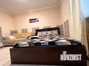 2-к квартира, посуточно, 66м2, 15/20 этаж