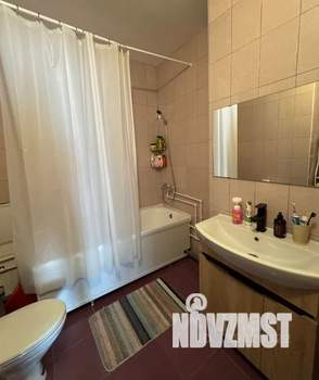 Студия квартира, посуточно, 33м2, 1/17 этаж