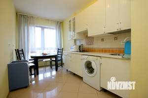 2-к квартира, посуточно, 62м2, 1/1 этаж