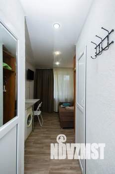 Студия квартира, посуточно, 13м2, 1/14 этаж