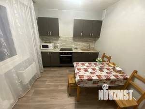 1-к квартира, посуточно, 43м2, 13/14 этаж