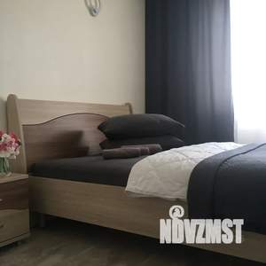 1-к квартира, посуточно, 30м2, 11/16 этаж