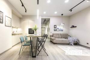 2-к квартира, посуточно, 55м2, 1/1 этаж