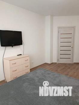 1-к квартира, посуточно, 48м2, 18/24 этаж
