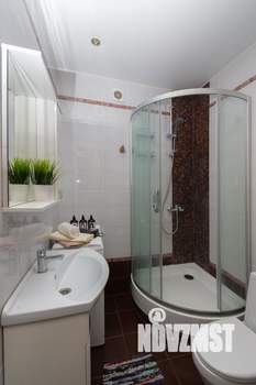 Студия квартира, посуточно, 35м2, 13/16 этаж
