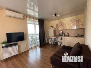 Студия квартира, посуточно, 34м2, 15/17 этаж
