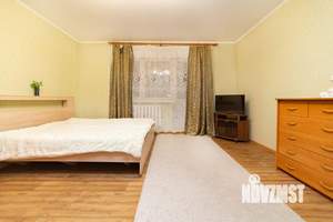 1-к квартира, посуточно, 45м2, 1/1 этаж