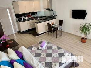 Студия квартира, посуточно, 36м2, 3/13 этаж