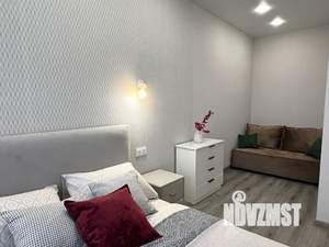 1-к квартира, посуточно, 40м2, 17/19 этаж