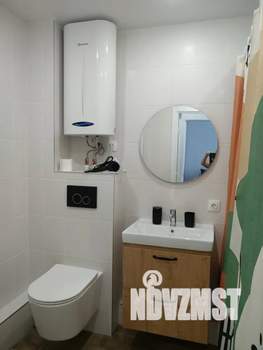 1-к квартира, посуточно, 40м2, 2/15 этаж