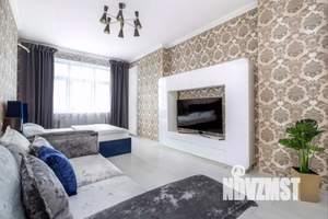 1-к квартира, посуточно, 49м2, 1/1 этаж