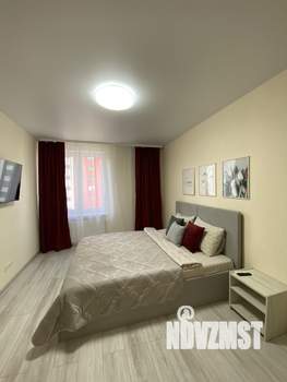 1-к квартира, посуточно, 42м2, 4/10 этаж