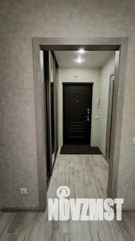 Студия квартира, посуточно, 30м2, 5/18 этаж