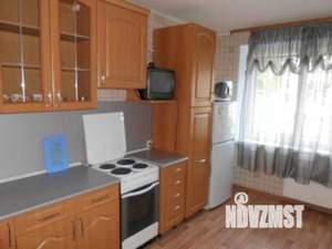 1-к квартира, посуточно, 43м2, 1/1 этаж