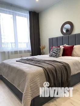 2-к квартира, посуточно, 67м2, 8/18 этаж