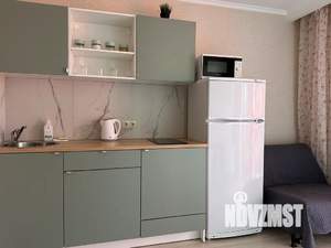 Студия квартира, посуточно, 38м2, 3/17 этаж